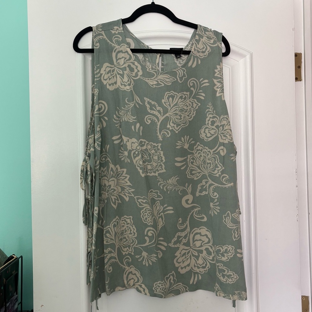 Torrid Sage Green Floral Blouse
